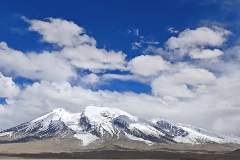2026 年【天山號旅遊專列】奢華縱貫南北疆 13 日之旅
